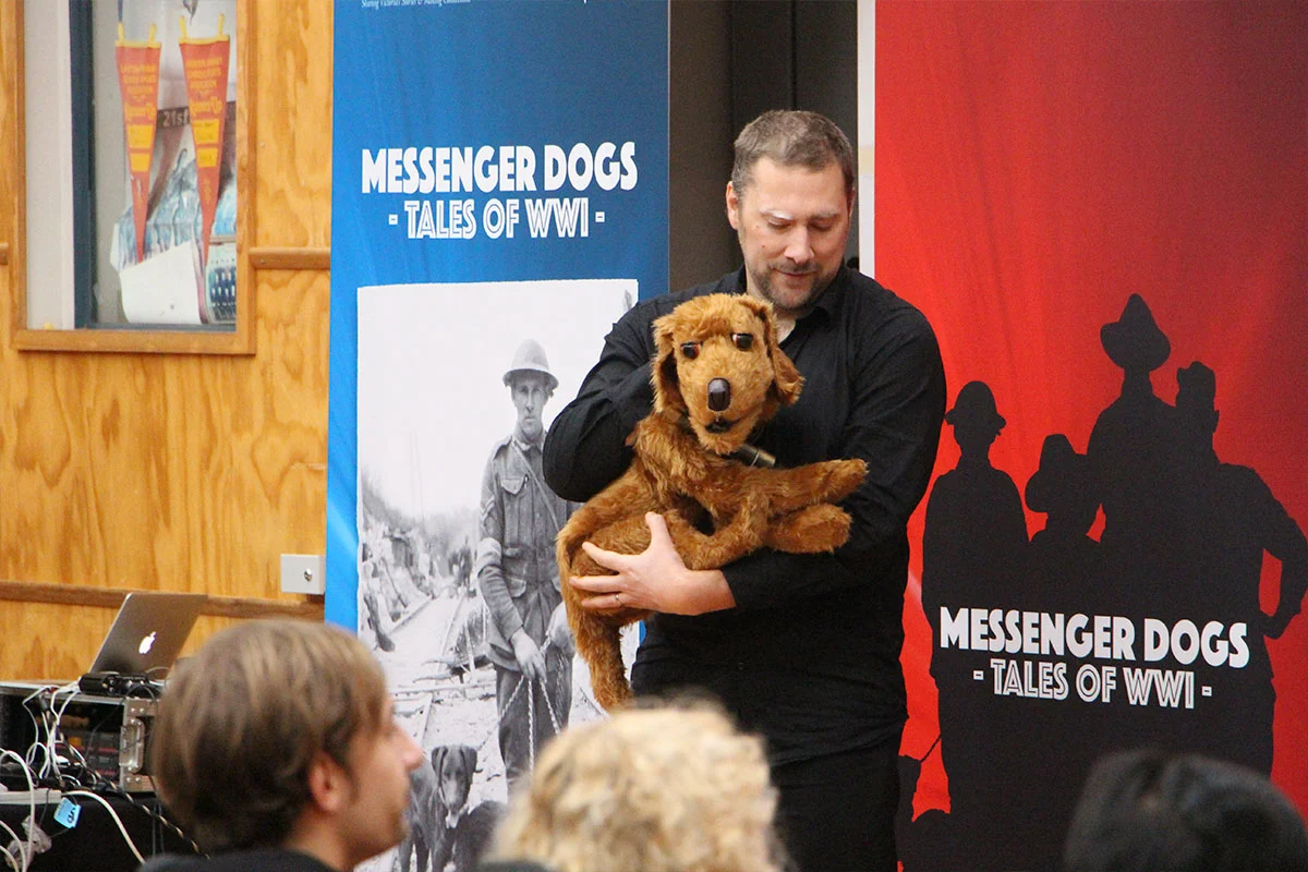 messenger dogs